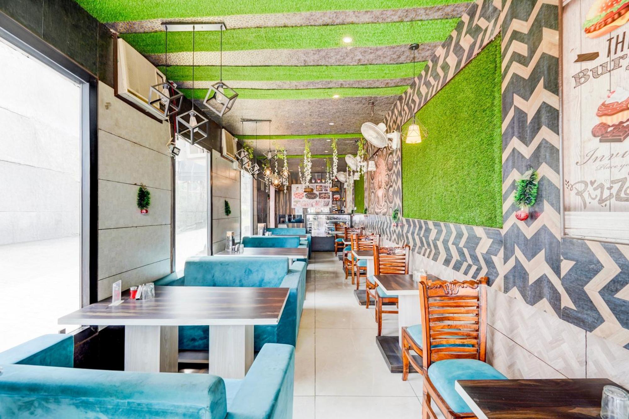 Hotel O Mayur Resort Mathura Eksteriør bilde